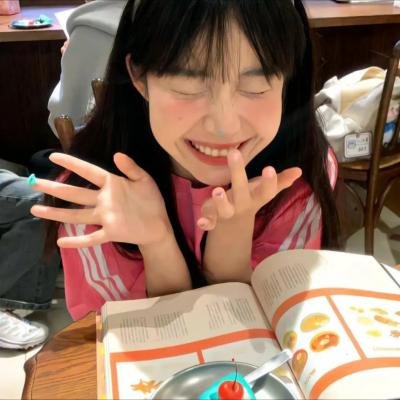莫斯科来的香烟女孩